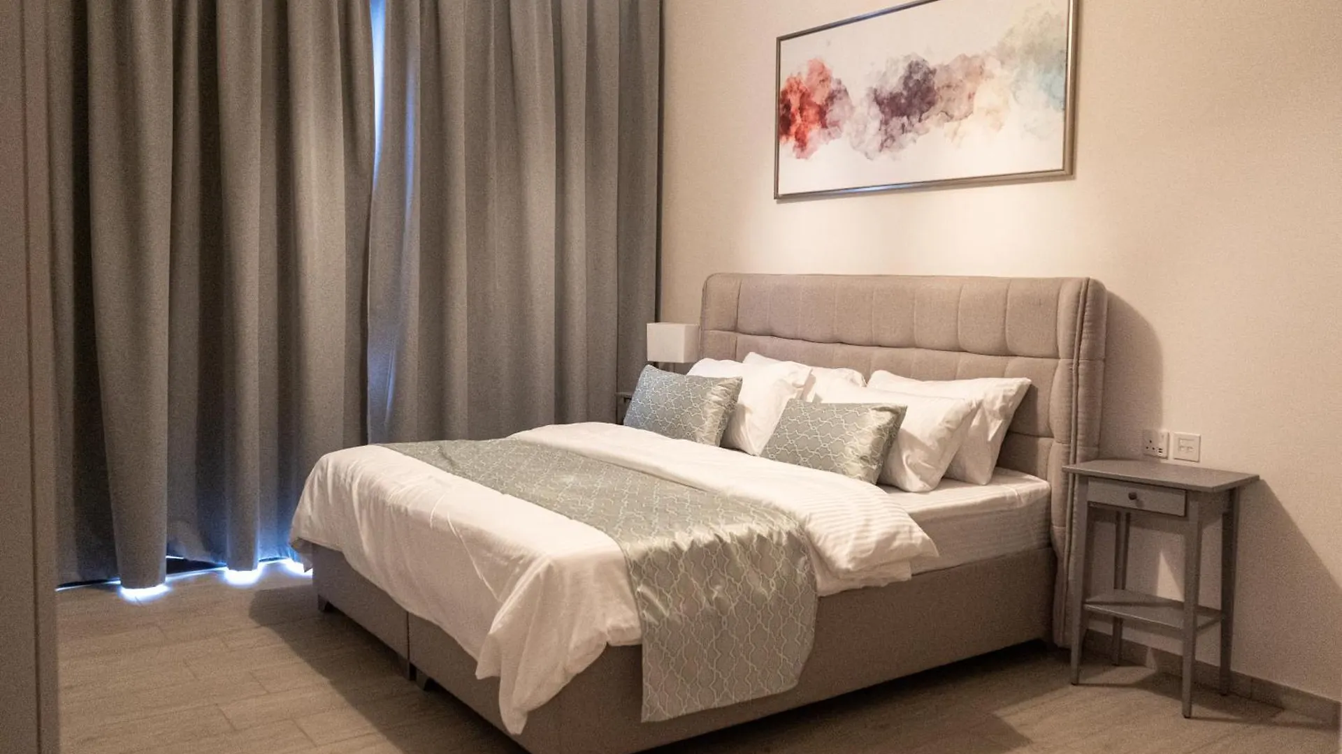 Elegant 2 Bedroom Apartment In Sobha Hartland Dubaï