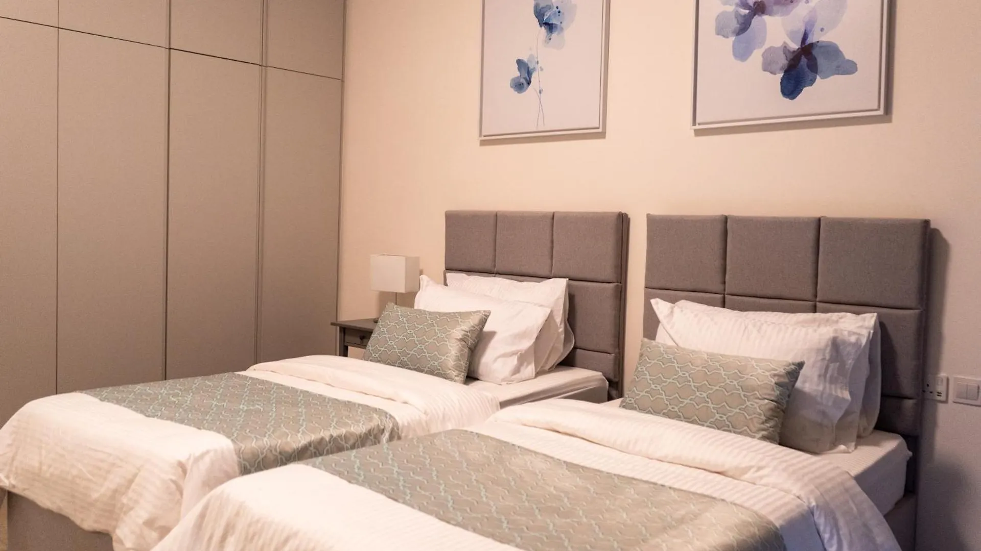 Elegant 2 Bedroom Apartment In Sobha Hartland Dubaï