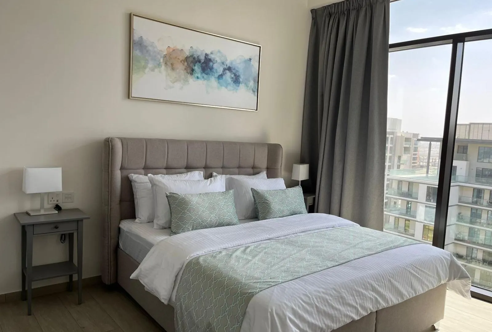 Elegant 2 Bedroom Apartment In Sobha Hartland Dubaï