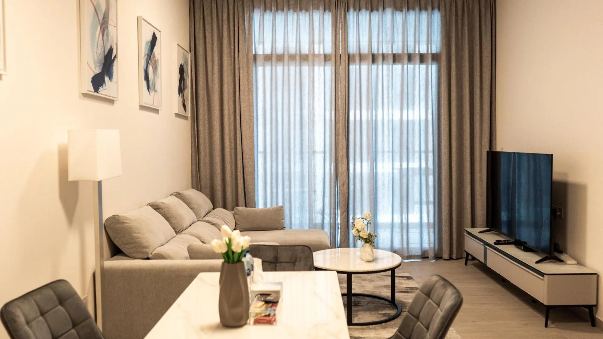 Elegant 2 Bedroom Apartment In Sobha Hartland Dubaï Émirats arabes unis